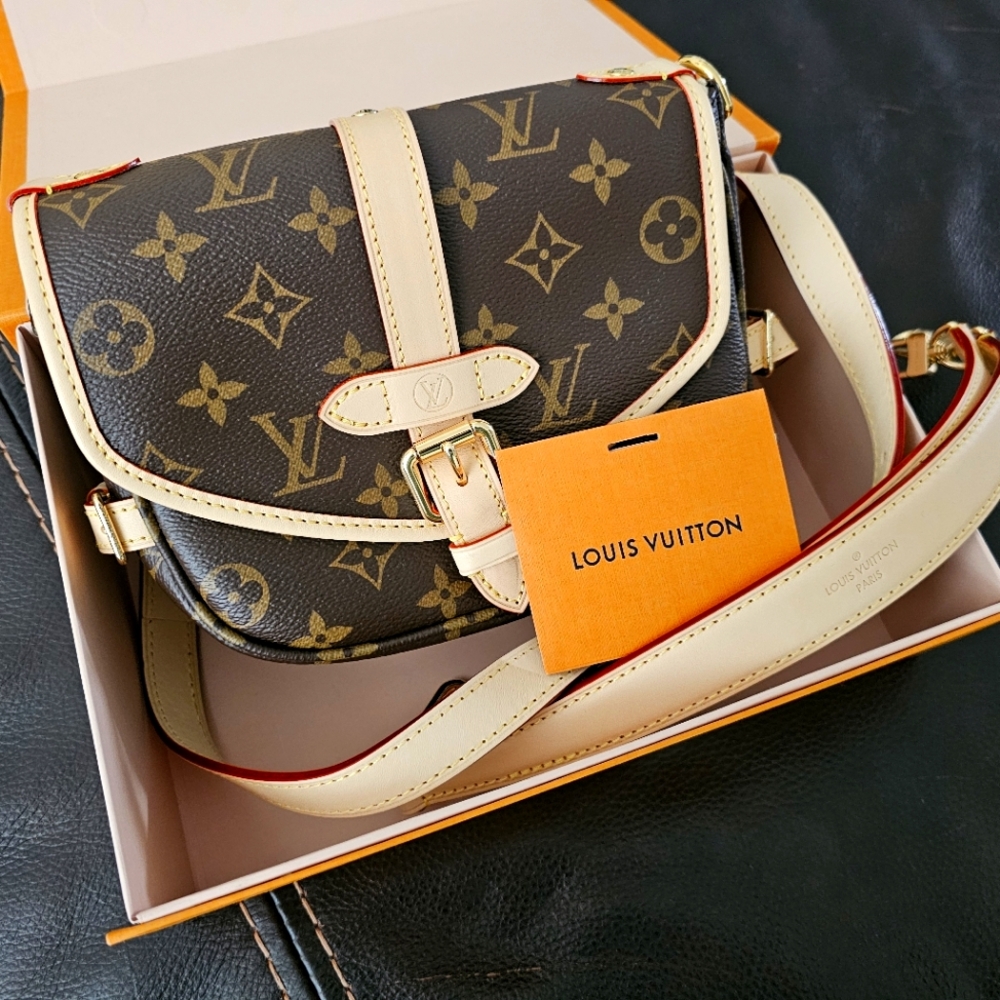 Louis Vuitton Purse